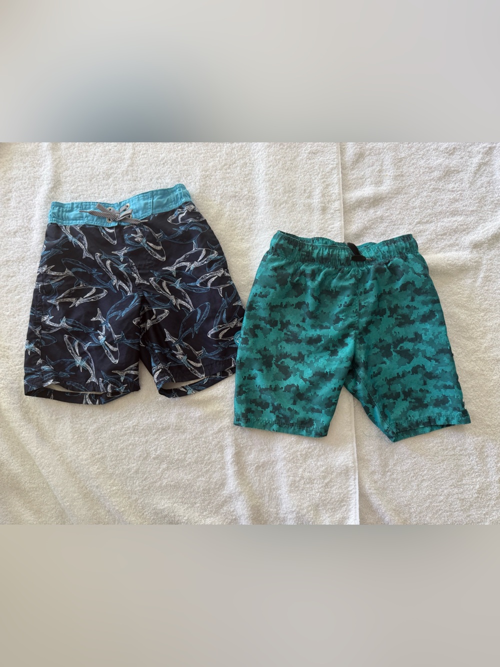 Boys Swim Trunks Set of 2 - Hurley & ZeroXposur - size 5/6